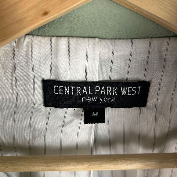 CENTRAL PARK WEST Devon Vegan Leather Blazer in Sage - Picture 5 of 9